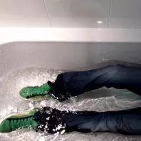 Puma hightops and Levi jeans bath